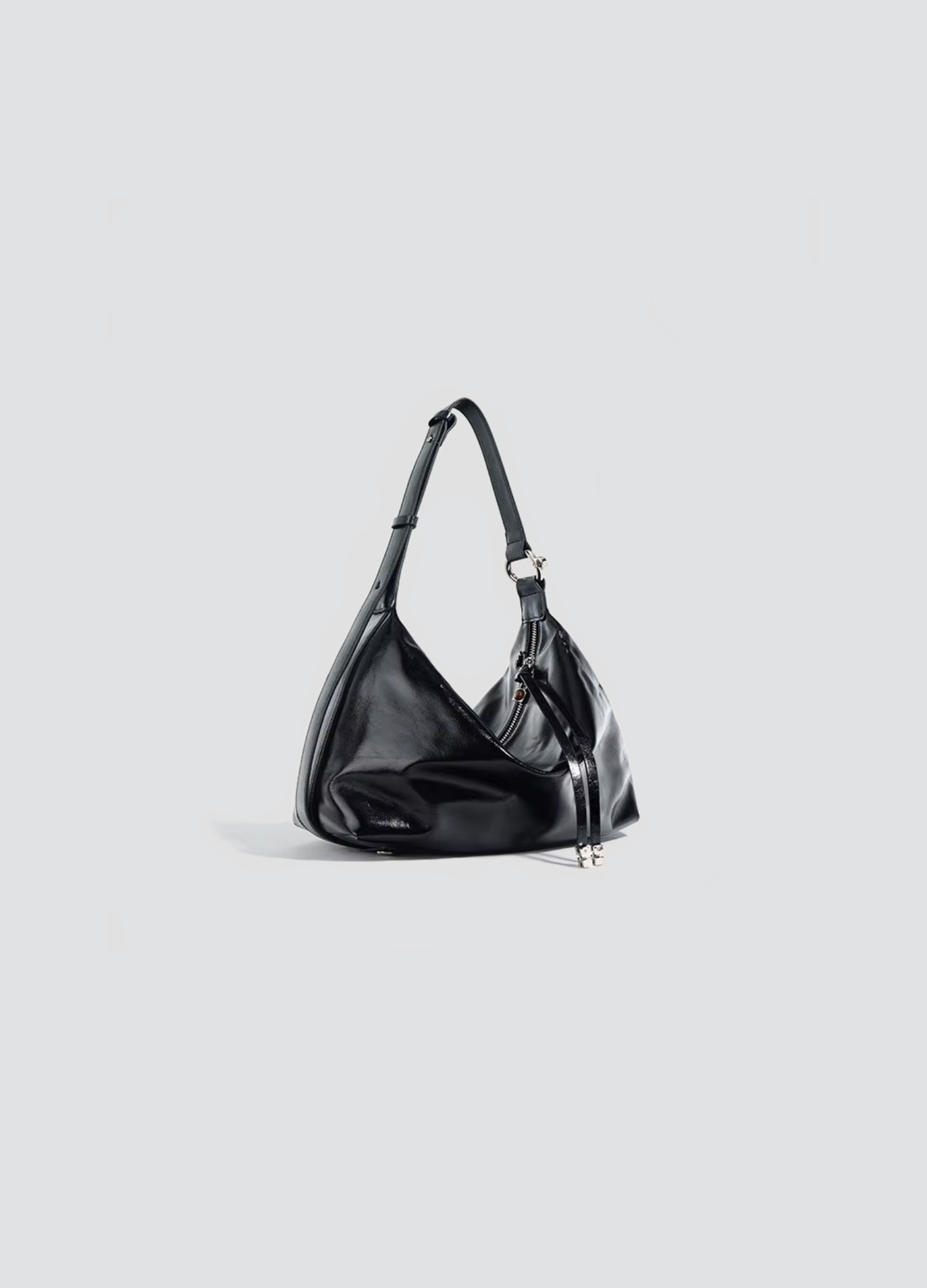 Glory Zipped Tote Bag In Polished Leather